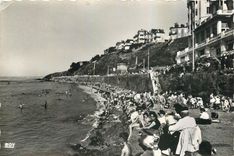 CPM Granville Manche La Plage Vue generale 