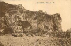 CPA Cap Frehel Falaise dans l'Est 