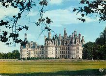 CPM Chambord Loir et Cher Le Chateau merveille de la Renaissance au milleu de la foret de Boulogne 