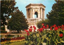 CPM Montpellier Jardin du Peyrou et le Chateau d'Eau 
