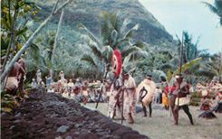 CPM Reconstitution historique de la ceremonie d'intronisation d'un roi Tahitien au Marae Arahurahu a