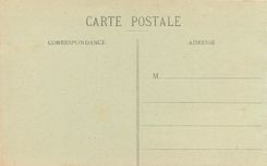 CPA Reims dans ses annees de bobmbardements 1914 18 La Cathedrale incediee et bombardee par les Alle