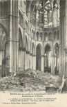 CPA Reims Dans ses annees de bombardement 1914 18 Interieur de la Cathedrale le Choeur et le Maitre 