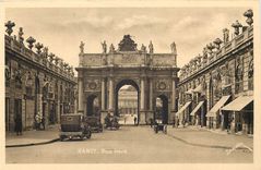 CPA Nancy La Coquette La rue Here l'Arc de Triomphe