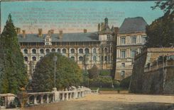 CPA Blois L et C Le Chateau Mon Hist 