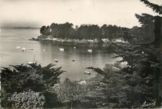 CPM Saint Briac sur Mer I et V Un coin du Port 