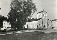 CPM Domremy La Maison de Jeanne d'Arc et l'Eglise 