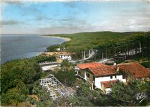 CPM Bassin d'Arcachon Gironde Le Pyla Vue sur la Foret et la Corniche 