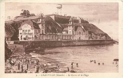 CPA Granville (Manche) Le Casino et la Plage