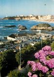 CPM Biarritz (Pyr Atl) Le Port des pecheurs dans le fond le phare