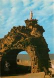 CPM Biarritz (Pyr Atl) Le Rocher de la Vierge la Statue de la Vierge fut erigee par des marins sauve