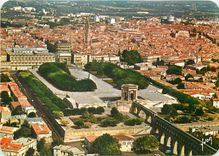 CPM Montpellier Herault Vue aerienne des Arceaux des Jardins du Peyrou 