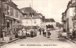 Informer (the Jura) - Road of the Station - Automobile CPA