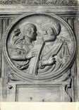CPM Abbaye de Quarante Herault Un flamine et sa femme Medaillon funeraire 