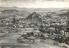 CPM Le Puy en Velay Hte Loire Vue generale Vue prise des Orques d'Espaly a l'Ermitage 