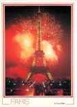 CPM Paris Feu d'artifice a la Tour Eiffel 