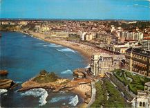 CPM Biarritz Vue generale Le Basta et la Grande Plage 