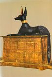 CPM Le Musee Egyptien Le Caire Coffret dore ayant la forme du dieu Anoubis sur un naos 
