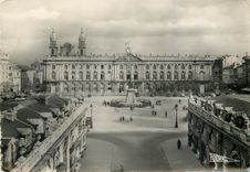 CPM Nancy La Place Stanislas vue de l'Arc de Triomphe 