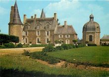 CPM Vitre L et V Porte de la Bretagne Chateau des Rochers Sevigne 