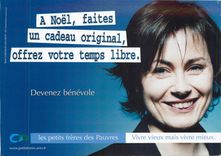 CPM A Noel Faites un Cadeau original offrez votre temps libre Petits Freres des Pauvres