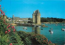 CPM saint Servan (I et V) Ville gleurie vue generale sur le port