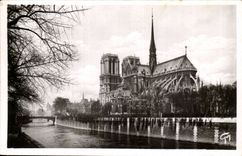 Paris CPA Nµotre Rams (apse)