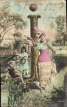 Fantasy - Woman - Woman and children in fancy clothing (Hungarian chart Hungary Hungary) - CPA