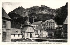 Grosser chartreuse Innenraum Vue Brut der Dauphine-CPA des Haupthofes