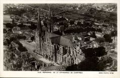 CPA Seen air of the cathedral of Chartres