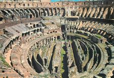 CPM Roma interieur du colisee (detail)