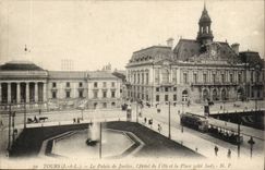 Tours CPA Le palais de justice l'hotel de ville et la place (cote sud)