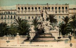 Toulon CPA Monument of the Federation and the Large hotel