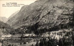 CPA Valley and village of Gedre Route of Luz have Gavarnie