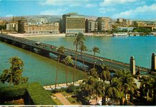 CPM Le Caire Pont El Tahrir et les hotels Shepheards Semiramis