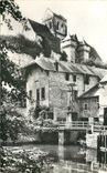 CPM La Roche Posay les Bains Vienne L Eglise fortiflee xii xiv s au dessus du Moulin sur la Creuse