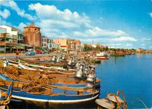 CPM Cambrils Tarragona Vue partielle Bateaux