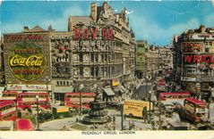CPM Piccadilly Circus London Coca Cola Autobus