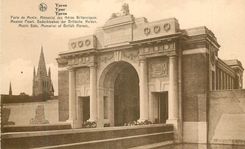 CPM Ypres Porte de Men in Memorial des Heros Britanniques 