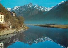 CPM Reflets sur le lac