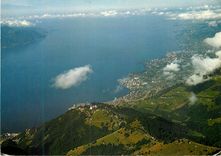 CPA les Rochers de Naye vue depuis le sommet sur Caux Montreux Vevey et le Lac Leman Blick auf den Genfersee