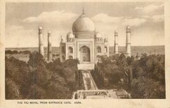 CPM Agra the taj mahal from entrance gate
