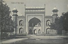 CPM Agra gate of taj