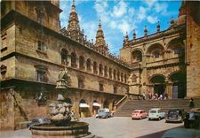 CPM Santiago de compostela 2047 fountaine et facade des platerias