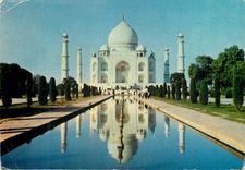 CPM Tajmahal Agra This tomb was built by Emperor Shahjahan 