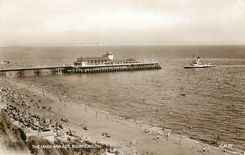 CPM The sands and Pier Bournemouth Bateau