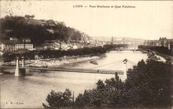 Lyon CPA Kitchener Bridge and Fulchiron quay