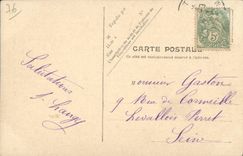 CPA Treport the old sandstone cross and the street of Paris (folklore costume)