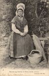Peasant CPA of the surroundings of Rouen (old costume) (folklore costume caps)