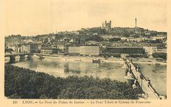 CPA Lyon le pont du palais de justice le pont tilsitt et coteau de fourviere